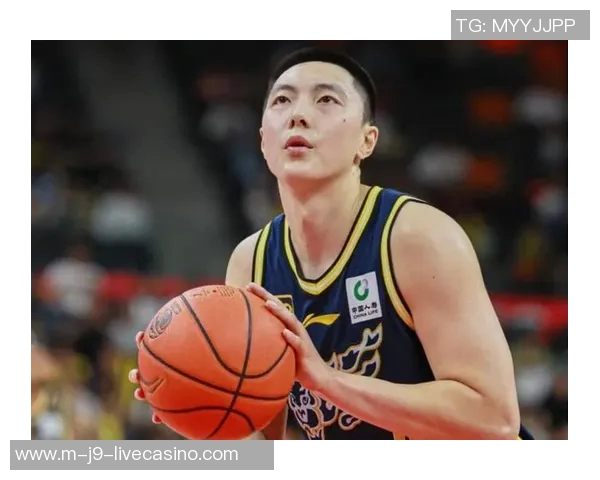 周琦回忆广东队往事：胡明轩张皓嘉黄荣奇曾是我挨骂的对象